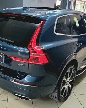VOLVO XC60 B5 2.0 AWD ISCRIPTION MHEV 235cv STUPEN