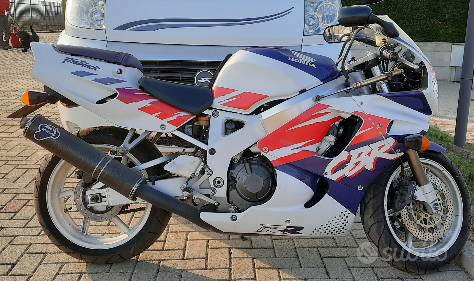Marca Honda Cbr 900 Rr 1992 Usato Honda CBR 900 RR Fireblade Moto