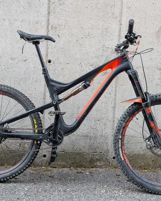 Scott Genius LT 700 Tuned

TG L