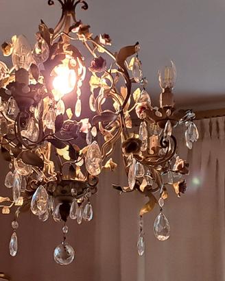 Lampadario cristallo con rose Capodimonte