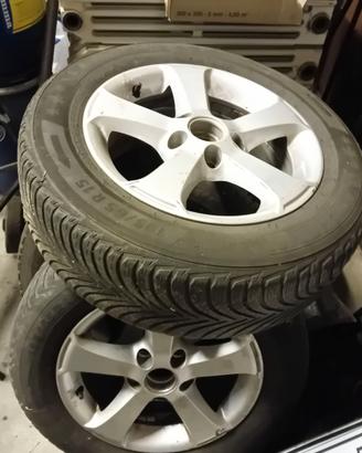 PNEUMATICI INVERNALI CON CERCHI IN LEGA