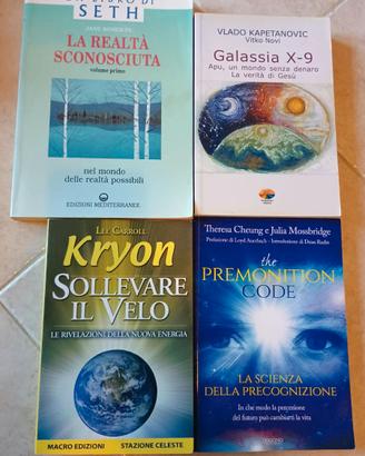 Lotto di libri di crescita personale/evoluzione