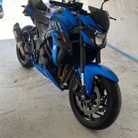 Suzuki GSX S750 DEPOTENZIATA A2