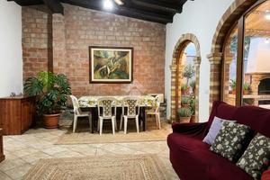 VILLA SINGOLA A QUARTU SANT'ELENA