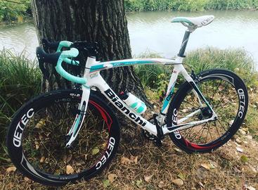 Bianchi C2C 100 strade