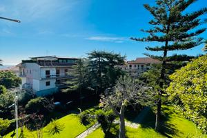 Acicastello nuovo terzo piano garage no ascensore