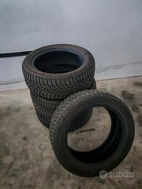 gomme invernali 225/50/r17