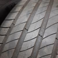 Michelin Primacy 4 – 195/55 R16 – 300km