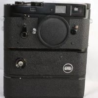LEICA M2 black repainted 1965 motore New York.