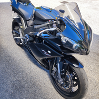 Yamaha R1 2007 nera originale + accessori