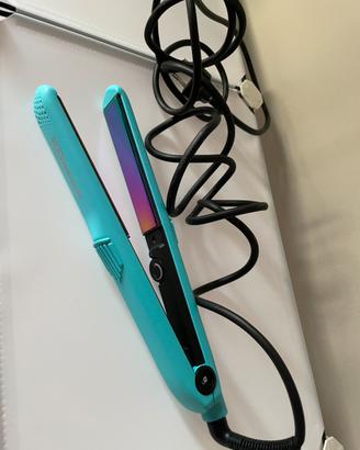Piastra per capelli guasta