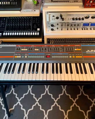 ✅ Roland Juno-106 ✅ Vintage Analog Synthesizer ✅