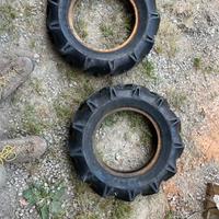 GRATIS gomme per motocoltivatore o altro
