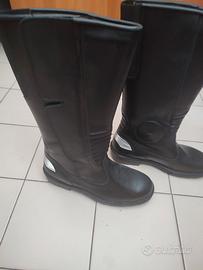 stivali polizia/carabinieri  uomo 42