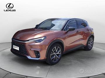 Lexus LBX Hybrid Cool