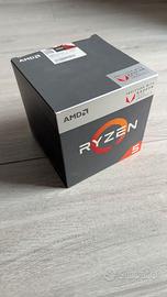 CPU AMD Ryzen 5 2400G con Dissipatore