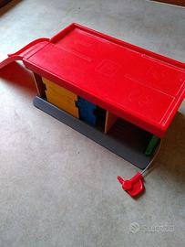 Garage - benzinaio giocattolo