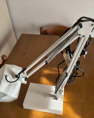 Lente per ricamare con lampada inclusa