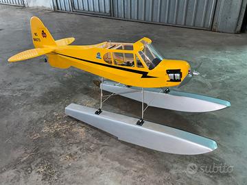 Aereo J-3 Cub 25 ARF E-Flite pronto al volo