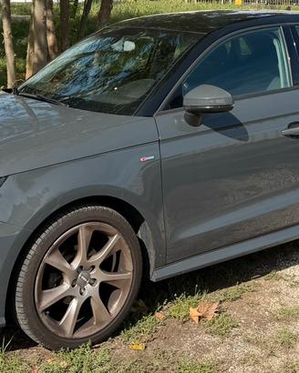 Audi A1 Sportback AUTOMATICA NEOPATENTATI