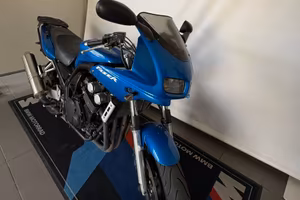 Yamaha FZS 600 Fazer