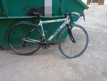 bicicletta per ragazzi 