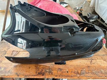 Carena posteriore F10