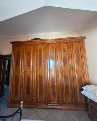 Camera da letto in legno 