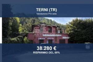 Immobile in asta di 234 m² a Terni