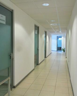 Ufficio di 260mq con 3 posti auto