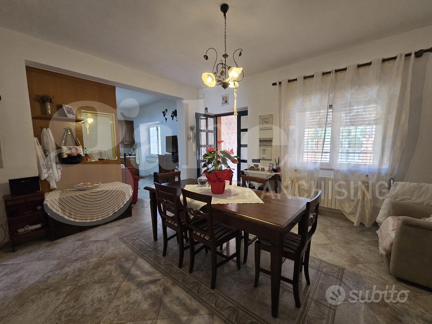 House in Notaresco, Sant'Antonio - Vista 3