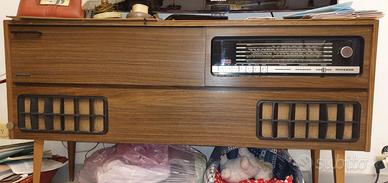 Impianto stereo completo marca GRUNDIG