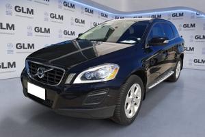 Volvo XC60 D5 AWD Geartronic Momentum