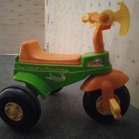 Triciclo e motore a batteria