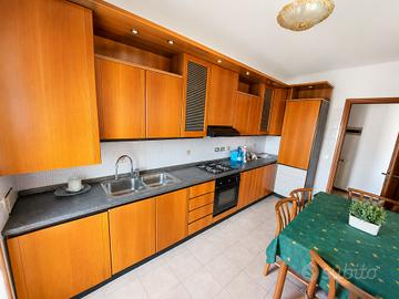 Cucina lineare 4 mt. completa di elettrodomestici