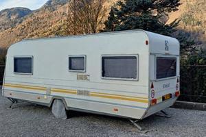 Roulotte Knaus Sudwind camperizzata