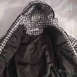 Giubbotto bambina imbottito.