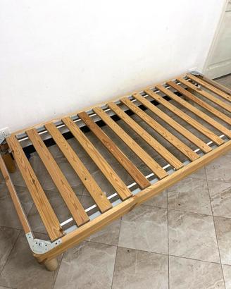 Struttura letto singolo Ikea con materasso
