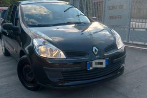 RENAULT Clio 3serie 1.5 dci 85cv  Rip Curl