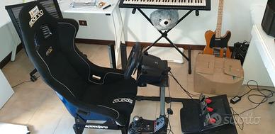 Postazione artigianale Simracing con sedile Sparco