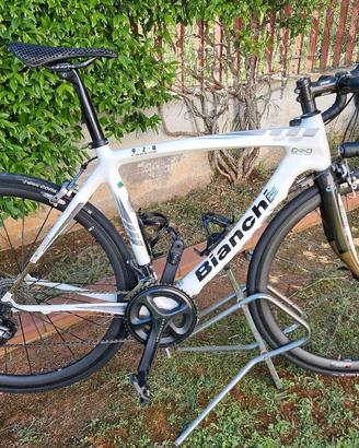 Bianchi 928 c2c Carbon