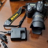 Reflex Nikon D7200 + materiale fotografico vario