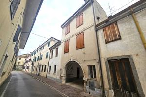 Casa in linea - Cormons -