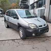 Ricambi Renault Scenic RX4 versione 2.0 B 2000