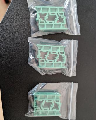 supporto DIN da quadro elettrico