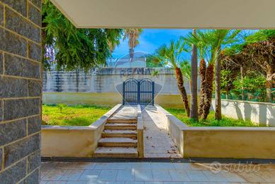 Villa a schiera - Bisceglie