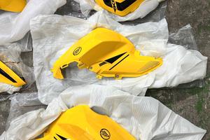 Carenature Gialle RKF 125