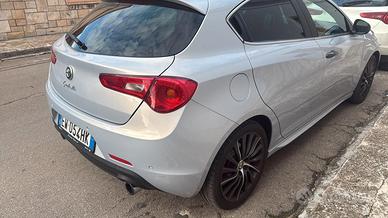 Giulietta quadrifoglio 