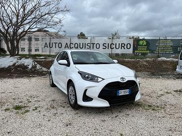 Toyota Yaris 1.5 Hybrid 5 porte Active