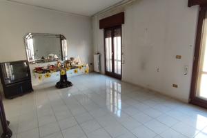 NAPOLI, VIA M. GUADAGNO (Ad. P.zza GB VICO)